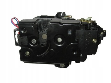 CENTRÁLNÍ ZÁMEK DVEŘE PRAVÝ PŘEDNÍ VW BORA