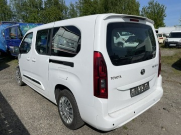Toyota 2021 Toyota Proace City Verso Long 1.5 D-4D Business, zdjęcie 1