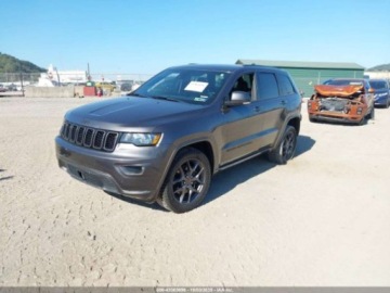 Jeep Grand Cherokee IV 2021 Jeep Grand Cherokee 80Th Anniversary 2021 3.6l 3.6 Benzyna 293KM, zdjęcie 1