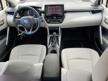 Toyota Corolla Cross 2022 Toyota Corolla Cross 2022 TOYOTA COROLLA CROSS LE 2.0 Benzyna 169KM, zdjęcie 8