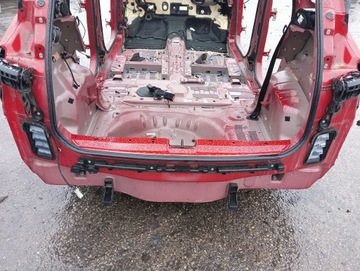 PAS TYLNY TYŁ WANNA OPEL CROSSLAND X (17-20) Z50Y