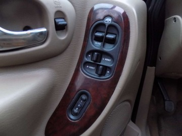 Chrysler Grand Voyager 2003 Chrysler Grand Voyager BIALOLEKA 3.3 Benzyna V6 (174 KM), 2003r. prod. K, zdjęcie 13