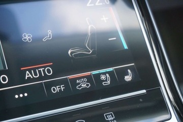 Audi A8 D5 Sedan Facelifting 3.0 55 TFSI 340KM 2022 Audi A8 Bezwypadkowy Quattro 55 TFSI Kamery ACC klima 4stref FV23, zdjęcie 5