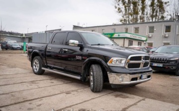 Dodge Ram IV 2017 Dodge RAM Dodge RAM IV 1500 3.0 EcoDiesel 4X4 244KM 3.0 Diesel 244KM, zdjęcie 4