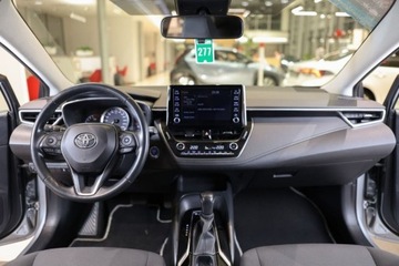 Toyota Corolla XII Sedan 1.8 Hybrid 122KM 2022 Toyota Corolla 1.8 Hybrid Comfort Gwarancja 1.8 Hybryda 122KM, zdjęcie 4
