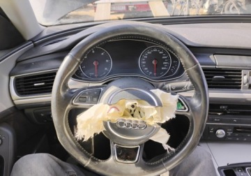 Audi A6 C7 Avant Facelifting 2.0 TDI ultra 190KM 2016 Audi A6 Avant 2016r, 2.0 TDI. Uszkodzony przod. AUTOMAT. 2.0 Diesel 190KM, zdjęcie 9