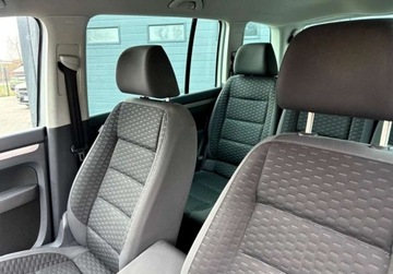 Volkswagen Touran I 2.0 TDI 140KM 2007 Volkswagen Touran 7 osobowy 2.0 TDI 140 KM klimatronik Zamiana 2.0 Diesel, zdjęcie 12