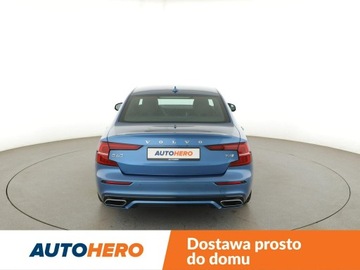 Volvo S60 II Sedan Facelifting 2.0 T4 DRIVE-E 190KM 2019 Volvo S60 R-Design automat T4 skóra navi kamera, zdjęcie 5