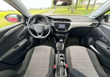 Opel Corsa F Hatchback 5d 1.2 Turbo 100KM 2021 Opel Corsa Niski przebieg, dwa komplety kol 1.2 Benzyna 100KM, zdjęcie 10