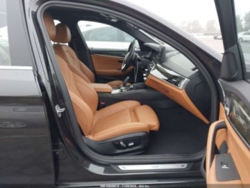 BMW Seria 5 G90-91 2023 BMW Seria 5 530i 2023 2.0 Benzyna 248KM, zdjęcie 10