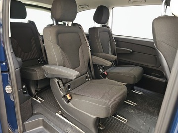 Mercedes Klasa V W447 Długi Facelifting 2.0 220d 163KM 2021 Mercedes-Benz V 220 d 9G-Tronic/163KM, zdjęcie 30