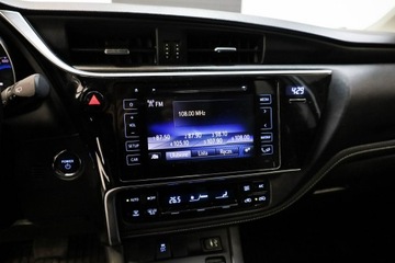 Toyota Auris II 2017 Toyota Auris 1.8 Hybryda+Gaz*Salon Polska*Vat23%, zdjęcie 17