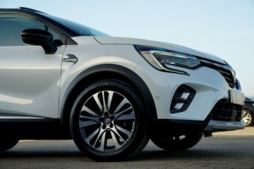 Renault Captur II Crossover 1.3 TCe 140KM 2022 Renault Captur INITIALE PARIS nawi skóra kamera, zdjęcie 4