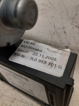 MOTOREK OKNO LEVÝ PŘEDNÍ PORSCHE CAYENNE I