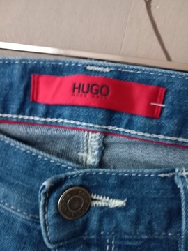 HUGO BOSS-SUPER SPODNIE 31/32 K5