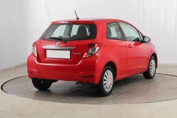 Toyota Yaris III Hatchback 5d 1.0 VVT-i 69KM 2013 Toyota Yaris 1.0 VVT-i, Salon Polska, Klima, zdjęcie 4