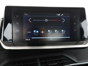 Peugeot 2008 II SUV 1.2 PureTech 100KM 2020 Peugeot 2008 navi kamera tempomat, zdjęcie 25