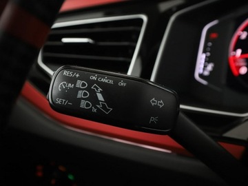Volkswagen Polo VI GTI 2.0 TSI 200KM 2018 Volkswagen Polo DSG full LED navi klima auto, zdjęcie 32
