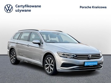 Volkswagen Passat B8 Variant Facelifting 1.5 TSI EVO 150KM 2021 Volkswagen Passat Podgrzewane fotele | APP | Tempo, zdjęcie 6