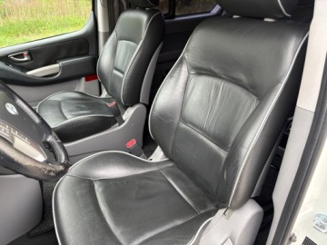 Hyundai H1 II Wagon 2.5 CRDi 170KM 2011 HYUNDAI H1 8-OSÓB KLIMA PARKTRONIC HAK SKÓRY GRZANE FOTELE WEBASTO, zdjęcie 7