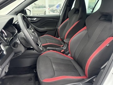 Skoda Kamiq Crossover 1.5 TSI 150KM 2022 Škoda Kamiq 1.5 TSI Monte Carlo DSG 1.5 TSI Monte, zdjęcie 12