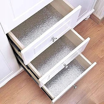 FOLIA SAMOPRZYLEPNA ALUMINIOWA WODOODPORNA KUCHENNA 40X200 SREBRNA