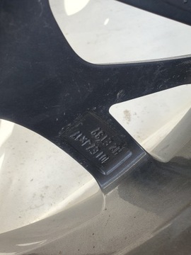 ЛЕГКОСПЛАВНЫЙ ДИС TOYOTA AURIS COROLLA 17'' 5X114.3 ET39 17X7J