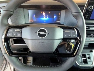 Opel Zafira D 2025 Opel Zafira Business L2 Bogate wyposazenie 9 miejsc System multimedialny, zdjęcie 7