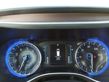 Chrysler Pacifica II 2017 Chrysler Pacifica dla niepełnosprawnych, winda, zdjęcie 29