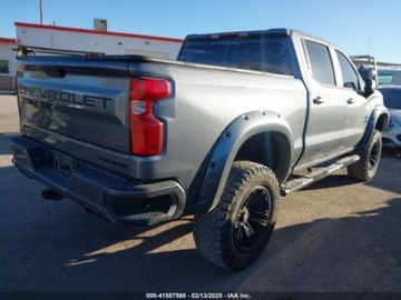 Chevrolet Silverado II 2022 Chevrolet Silverado 1500 Short Bed RST 2022 5.3l 5.3 Benzyna 355KM, zdjęcie 5