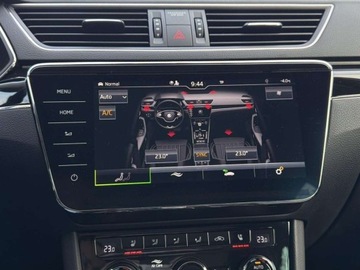 Skoda Superb III Kombi Plug-In Hybrid 1.4 TSI Plug-In-Hybrid 218KM 2022 Skoda Superb LK Matrix Hak Tempomat ACC Kessy ASO Panorama FV23, zdjęcie 23