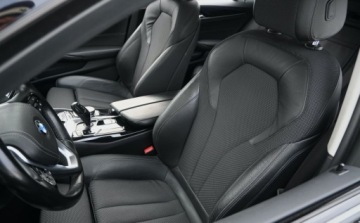 BMW Seria 5 G30-G31 Touring 520d 190KM 2020 BMW Seria 5 2,0D 190 KM X-DRIVE Full Led Nawigacja SPORT-LINE 2.0 Diesel, zdjęcie 29