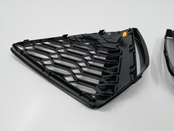 Решетка бампера Audi RS6 C8 RS7 4K8 19- L+R