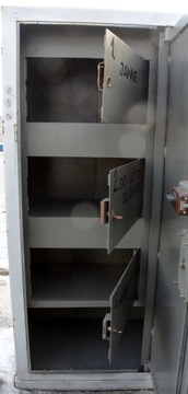 Металлический сейф-шкаф 150х70х50см WP