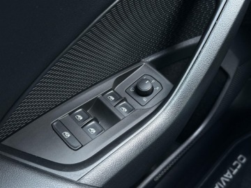 Skoda Octavia IV Liftback 2.0 TSI 190KM 2022 Skoda Octavia 2.0TSI 190KM Style DSG l Salon Polsk, zdjęcie 16