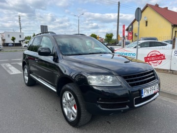 Volkswagen Touareg I 3.0 TDI 225KM 2006 Volkswagen Touareg V6 4X4 AUTOMAT SKORY PARKTRONIC NAWIGACJA SOLARDACH EL., zdjęcie 3