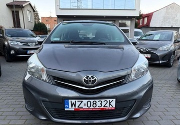 Toyota Yaris III Hatchback 5d 1.4 D-4D DPF 90KM 2013 Toyota Yaris Salon Polska 1.4 Diesel 90KM, zdjęcie 1