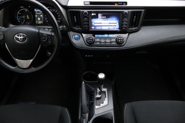 Toyota RAV4 IV MPV Facelifting 2.5 Hybrid 197KM 2018 Toyota RAV 4 2.5 Hybrid, Salon Polska, Serwis ASO, zdjęcie 11