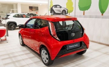 Toyota Aygo II Hatchback 5d 1.0 VVT-i 69KM 2017 Toyota Aygo 1.0 VVT-i X-play Benzyna 69KM, zdjęcie 5