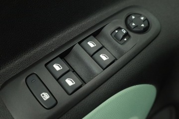 Citroen Berlingo III Osobowy M 1.2 PureTech 131KM 2020 Citroen Berlingo 1.2 PureTech, Salon Polska, zdjęcie 19