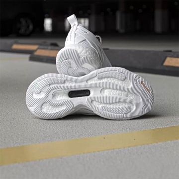 Adidas от Stella McCartney