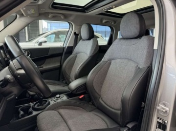 Mini Countryman F60 Crossover Facelifting 1.5  136KM 2023 MINI Countryman Cooper Classic Panorama ACC Kamera cofania CarPlay LED, zdjęcie 9