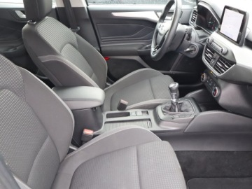 Ford Focus IV Hatchback Facelifting 1.0 EcoBoost MHEV 155KM 2021 Ford Focus 1.0 MHEV, Navi, Klima, Tempomat, zdjęcie 8