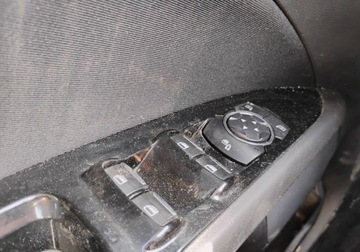 Ford Mondeo V Sedan 2.0 TDCi 150KM 2019 Ford Mondeo 2019r, 2.0 TDCI. Uszkodzony przod. Jezdzi. 2.0 Diesel 150KM, zdjęcie 9