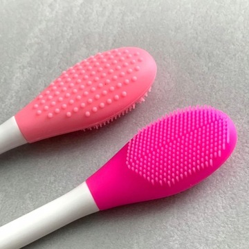 СИЛИКОНОВАЯ ЩЕТКА ДЛЯ МАСОК С ЩЕТКОЙ