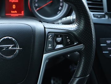 Opel Insignia I Sports Tourer 2.0 CDTI ECOTEC 160KM 2010 Opel Insignia 2.0 CDTI, Navi, Klima, Klimatronic, zdjęcie 18