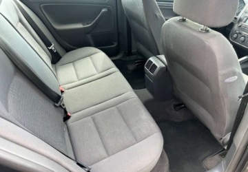Volkswagen Golf V Hatchback 1.4 i 16V 75KM 2005 Volkswagen Golf 1,4 MPI, 75KM, Klimatronik, Zarejestrowany, Oplacony, 1.4, zdjęcie 11