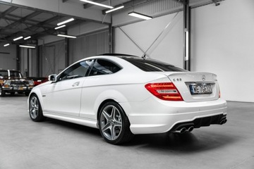 Mercedes Klasa C W204 Coupe AMG 6.2 C 63 AMG 457KM 2013 Mercedes C 63 AMG Tylko 7600 km przebiegu!, zdjęcie 8