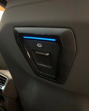 BMW Seria 5 G90-91 2024 BMW Seria 5 2.0 Hybryda Plug-in 184KM, zdjęcie 23