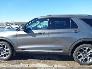 Ford Explorer VI 2025 Ford Explorer Platinum 2025 3.0 Benzyna 400KM, zdjęcie 2